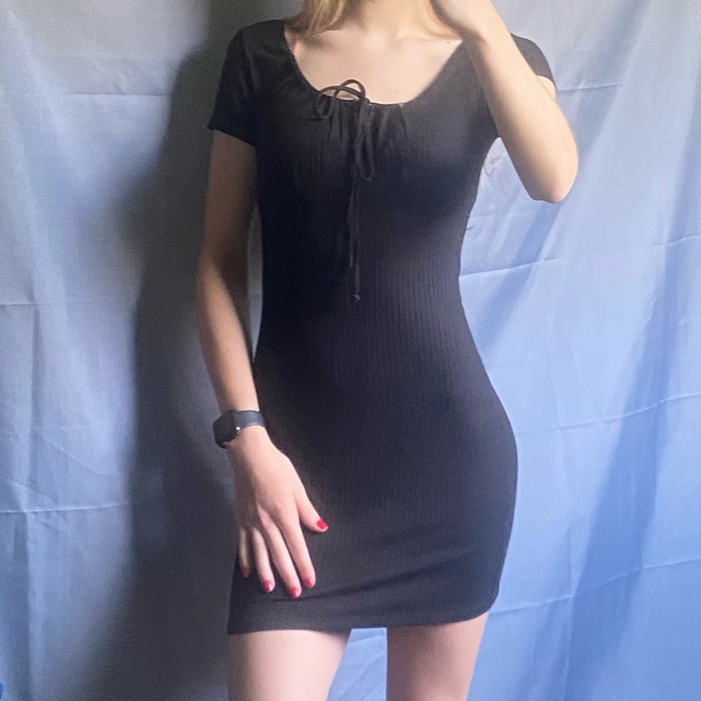 NWOT Livi By Olivia Rae Small Black Ribbed Shortsleeved Mini Dress